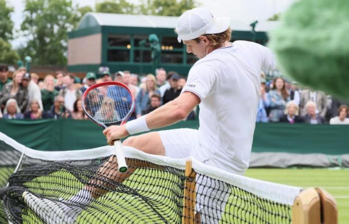 Wimbledon: Zizou Bergs también perdió su derbi en los últimos segundos