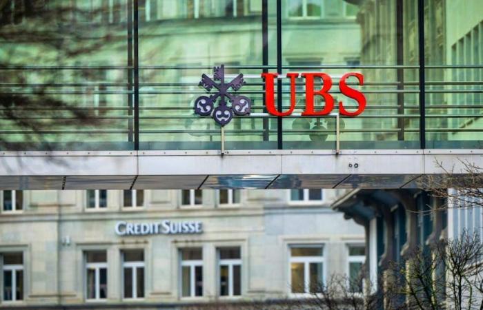 La UBS formaliza su fusión con la sucursal suiza de Credit Suisse