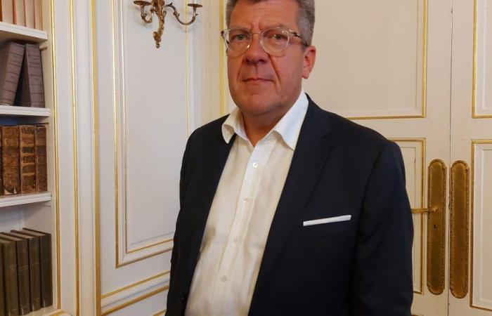 Antoine Lefèvre dice estar “muy enojado” con Emmanuel Macron