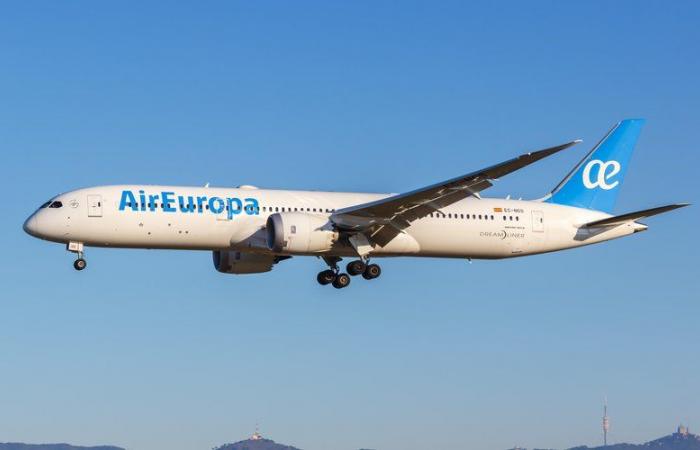 Terror en pleno vuelo de Air Europa: varias decenas de heridos tras un incidente en un Boeing 787-9