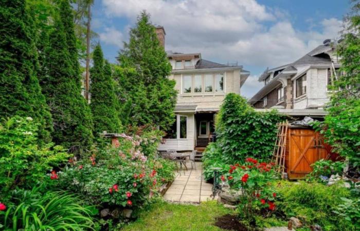 Una casa adosada de 1920 llena de carácter en venta por 1.339.000 dólares en Montreal Oeste