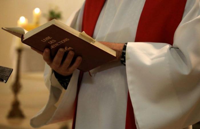 Un sacerdote de Bayona condenado por agresión sexual pero absuelto por posesión de imágenes de pornografía infantil