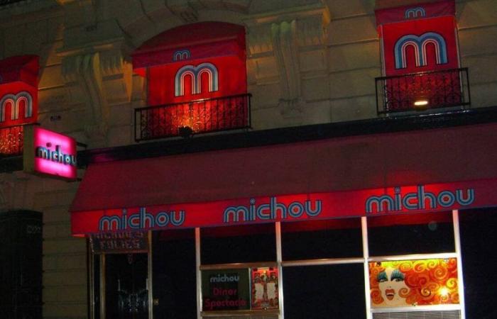 El famoso cabaret parisino Chez Michou cierra por “motivos económicos”