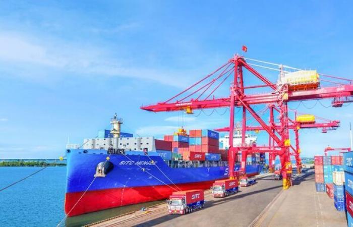 El puerto de Chu Lai emerge como un importante centro de carga internacional