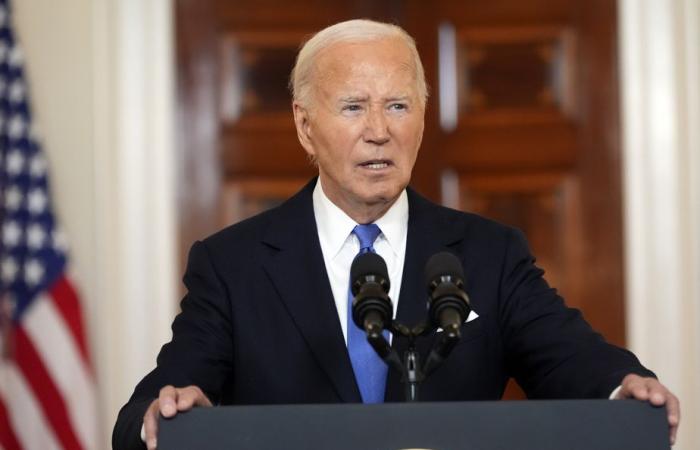 Joe Biden insta a ser “honesto” sobre su condición