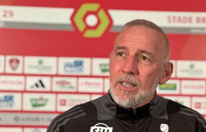 “Es difícil jugar como el Brest”: el técnico Eric Roy critica amablemente a la selección francesa de fútbol