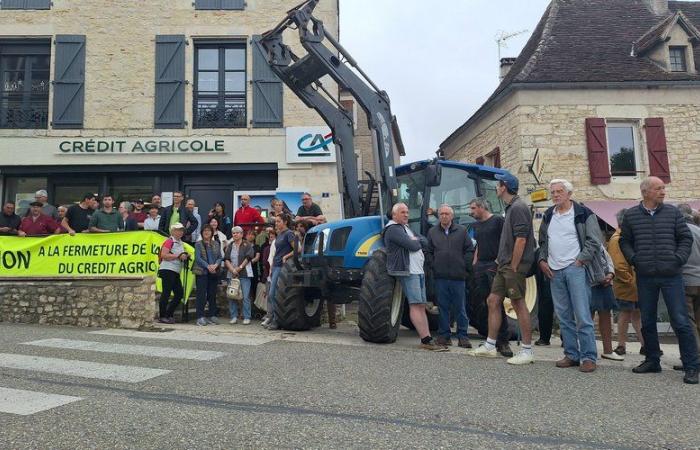 Amenaza de cierre de 7 agencias de Crédit Agricole: los agricultores se movilizan en Labastide-Murat