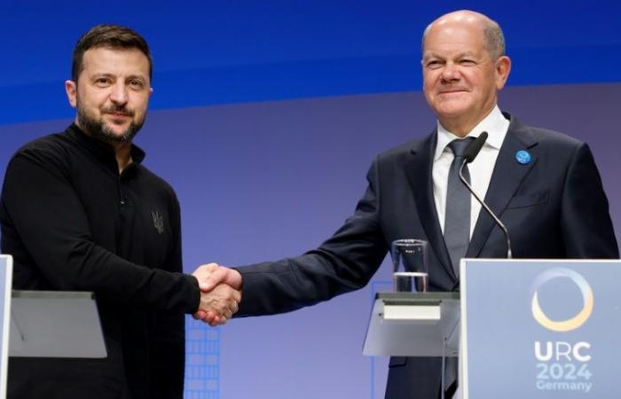 Bajo
      presión,
      Zelensky
      intenta
      movilizar
      a
      sus
      aliados
      en
      Alemania
      –
      Mi
      Blog