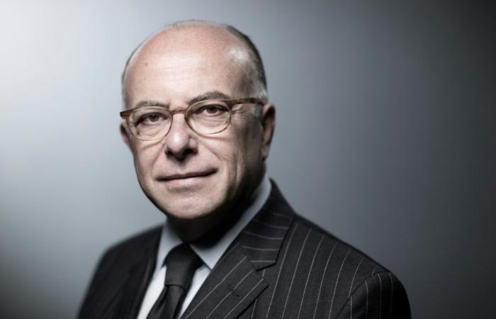 En
      el
      PS,
      la
      opción
      Cazeneuve
      deja
      huella