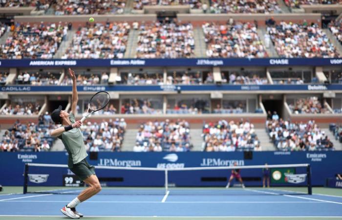 Jannik
      Sinner
      avanza
      a
      la
      final
      del
      US
      Open
      tras
      vencer
      a
      Jack
      Draper
      en
      un
      extraño
      partido