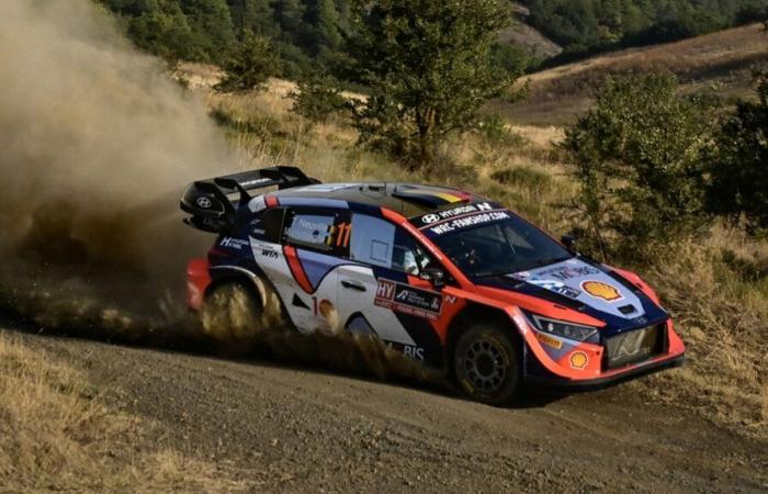 Thierry
      Neuville
      gana
      el
      Rally
      de
      Grecia
      y
      se
      acerca
      al
      título
      mundial