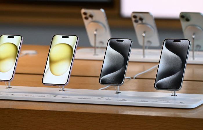 ¿Cuándo
      es
      el
      próximo
      evento
      de
      Apple
      y
      qué
      esperar
      del
      nuevo
      iPhone
      16?