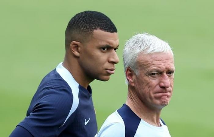 ¿Podríamos
      volver
      a
      ver
      a
      Mbappé
      posicionado
      en
      la
      izquierda?
      Deschamps
      da
      pistas