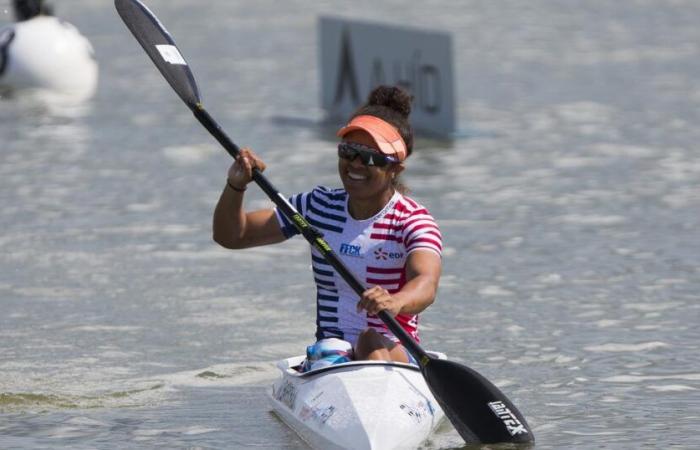 Plata
      en
      piragüismo:
      Nélia
      Barbosa
      ofrece
      su
      75ª
      medalla
      a
      Francia