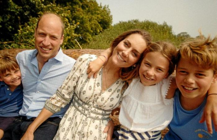 Detrás
      del
      vídeo
      de
      la
      Princesa
      Kate,
      un
      regreso
      cuidadosamente
      preparado
      –
      Mi
      Blog