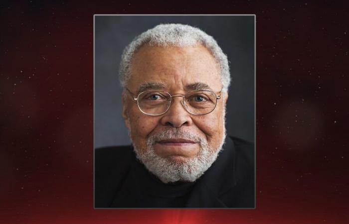 James
      Earl
      Jones:
      1931-2024
      |
      StarWars.com