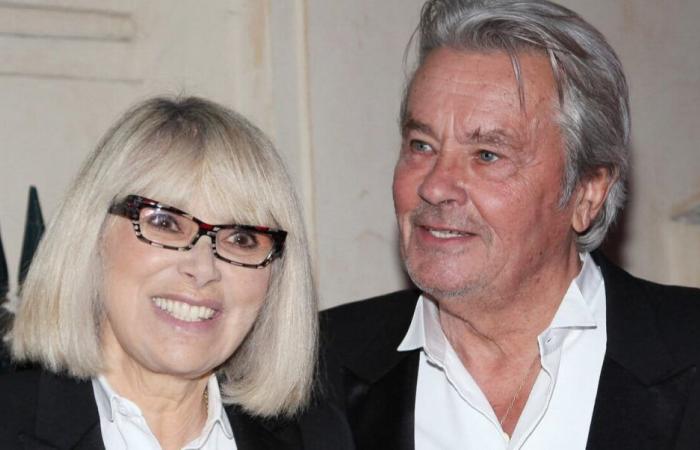 Alain
      Delon
      adquirió
      un
      palacio
      en
      Marruecos,
      que
      luego
      fue
      comprado
      por
      otra
      pareja
      famosa
      –
      Mi
      Blog