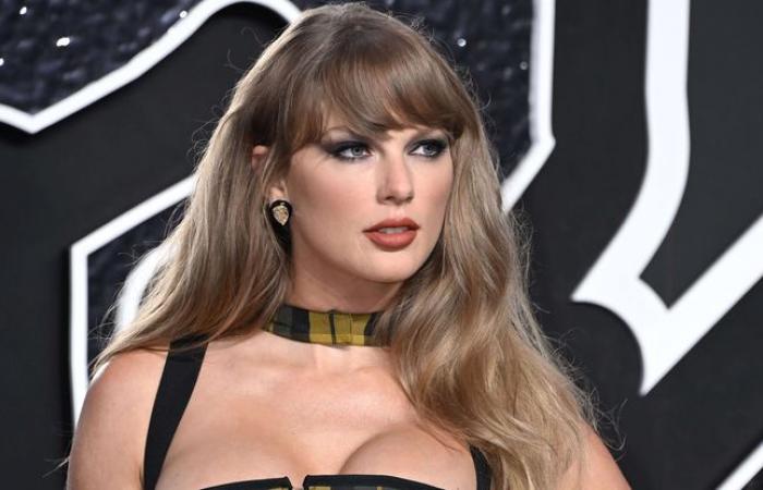 Taylor
      Swift
      rompe
      récord
      y
      destrona
      a
      Beyoncé
      –
      Mi
      Blog