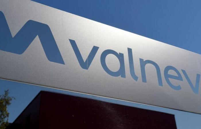 Valneva
      recauda
      más
      de
      60
      millones
      de
      euros,
      sus
      acciones
      caen
      en
      Bolsa