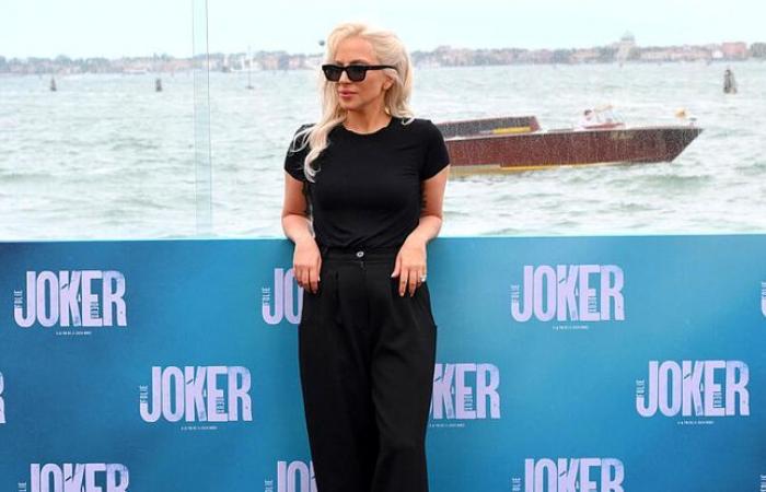 Lady
      Gaga
      responde
      a
      ex
      compañeros
      de
      clase
      que
      predijeron
      que
      nunca
      tendría
      éxito
      en
      la
      vida