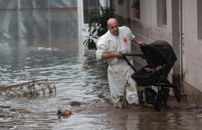 La
      tormenta
      Boris
      arrasa
      Europa
      del
      Este
      y
      deja
      varios
      muertos
      en
      las
      inundaciones
      de
      Rumanía
      –
      Mi
      Blog