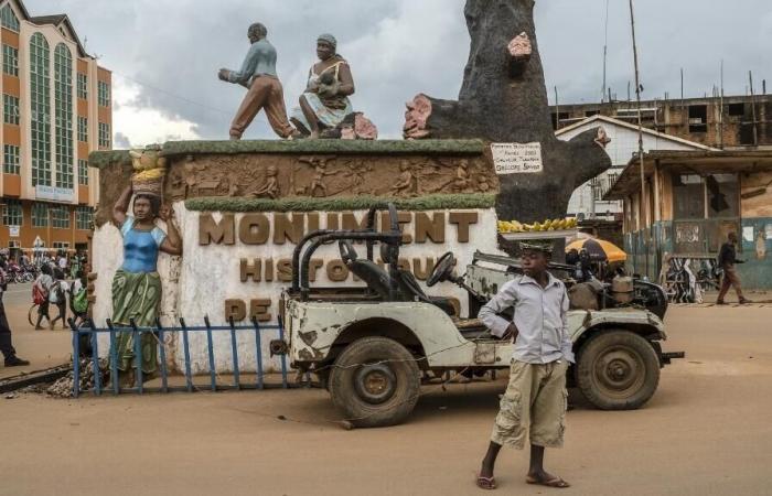 El
      auditor
      militar
      de
      la
      ciudad
      de
      Butembo
      ordena
      el
      cierre
      de
      las
      mazmorras