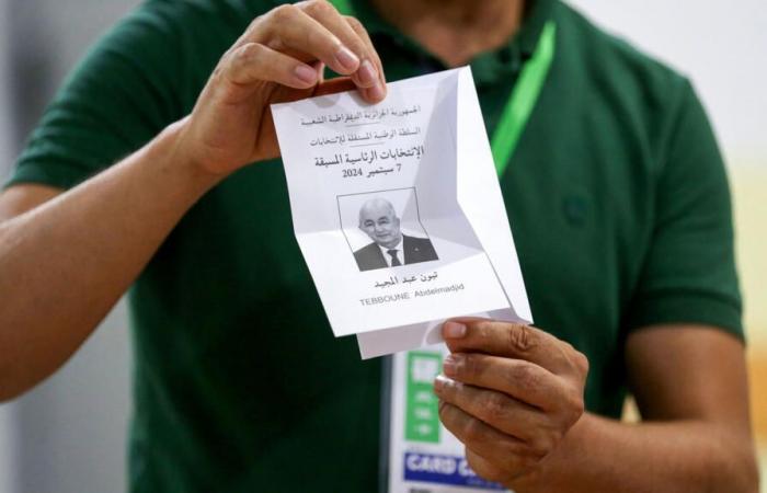 En
      Argelia,
      el
      presidente
      saliente
      Abdelmadjid
      Tebboune
      fue
      reelegido
      con
      el
      84,3%
      de
      los
      votos