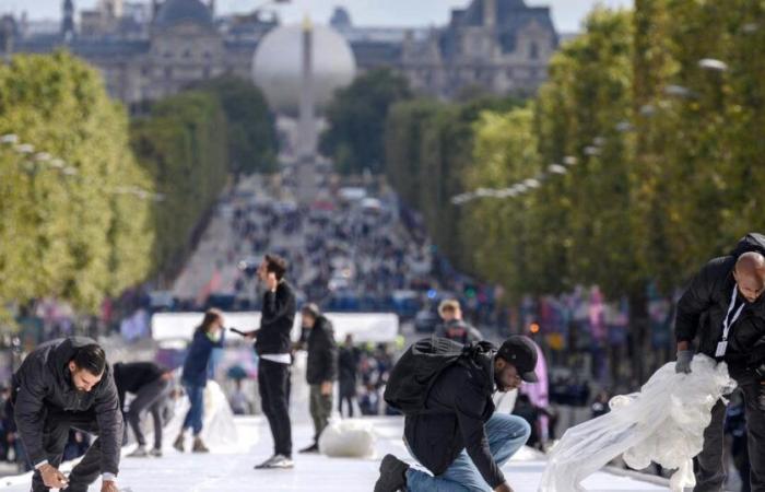 Confusión
      sobre
      los
      códigos
      QR
      para
      asistir
      al
      desfile
      de
      los
      atletas
      olímpicos
      en
      París