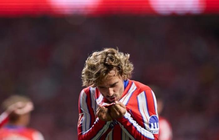 El
      simpático
      gesto
      de
      Griezmann
      hacia
      una
      niña
      durante
      el
      Atlético-Valencia