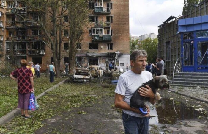 Rusia
      ordena
      la
      evacuación
      de
      las
      aldeas
      fronterizas
      con
      Ucrania
      en
      la
      región
      de
      Kursk
      –
      .