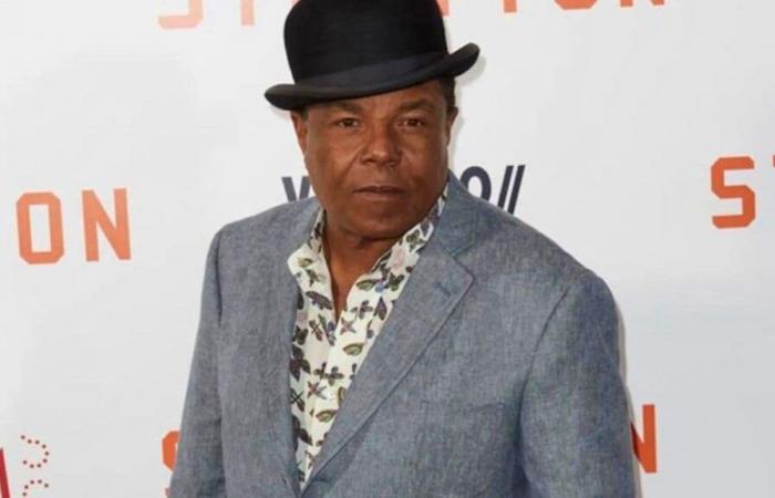 Falleció
      Tito
      Jackson,
      hermano
      de
      Michael
      Jackson