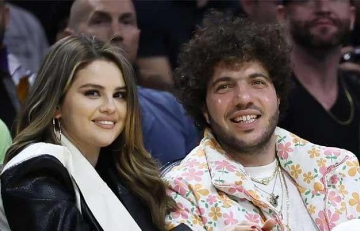 Selena
      Gomez
      despierta
      rumores
      de
      compromiso
      con
      Benny
      Blanco
      –
      .