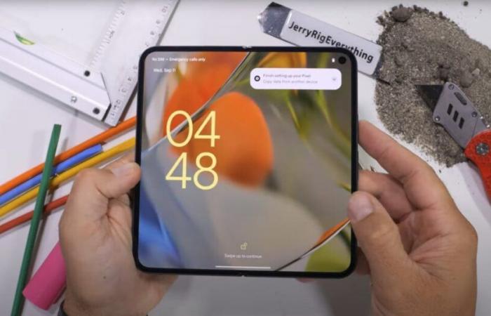 Google
      Pixel
      9
      Pro
      Fold
      no
      se
      rompe
      donde
      debería
      –
      .