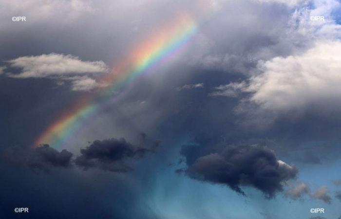 Mañana soleada, nubes y lluvias ligeras este jueves por la tarde