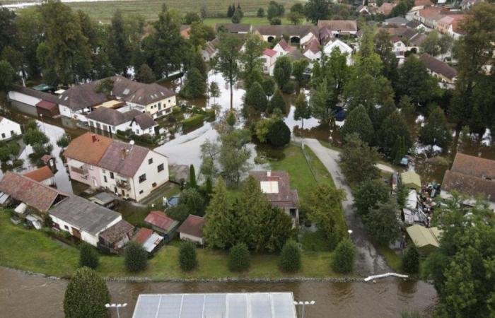 La tormenta Boris deja un rastro de devastación mientras se dirige hacia el sur de Italia