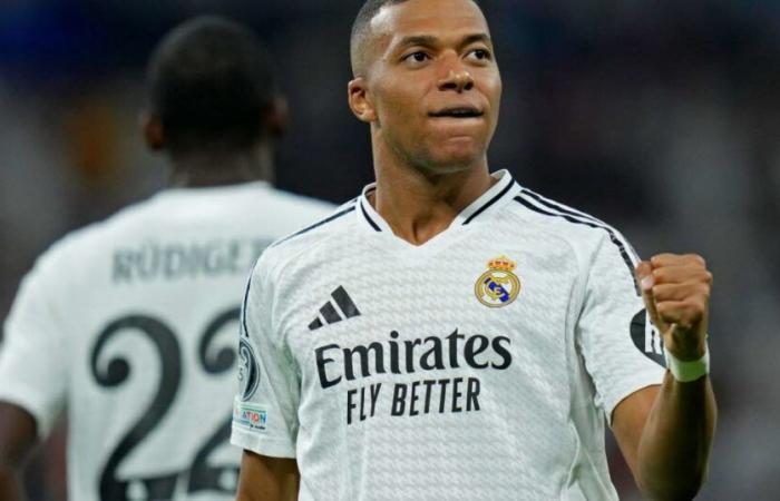 Mbappé marca para el Real Madrid y el Liverpool domina al AC Milan