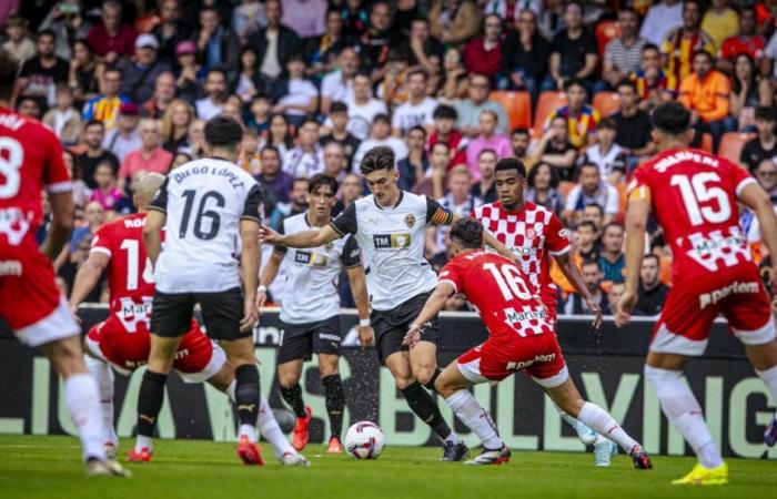 El Valencia golea al Girona, Las Palmas sigue sin ganar y la Real Sociedad empató