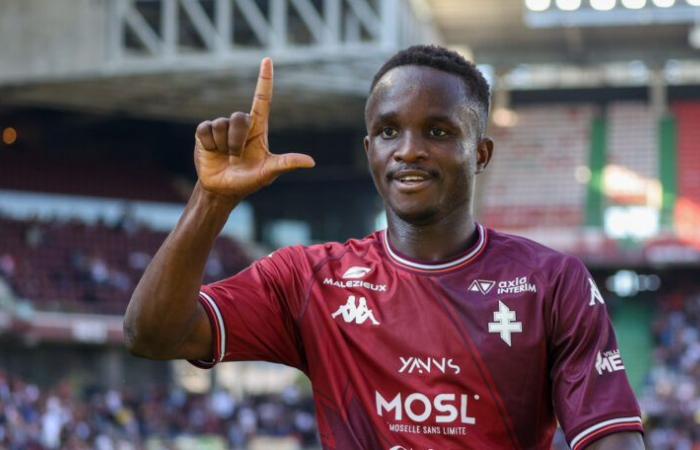 Cheikh Sabaly vuelve a marcar en el empate del Metz (1-1) ante el Lorient de Formose Mendy y se convierte en el segundo máximo goleador por detrás de Pape Meissa Ba del Grenoble