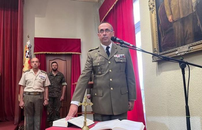 FOTOGALERÍA- La toma de posesión del nuevo director del Centro de Historia Militar, en images