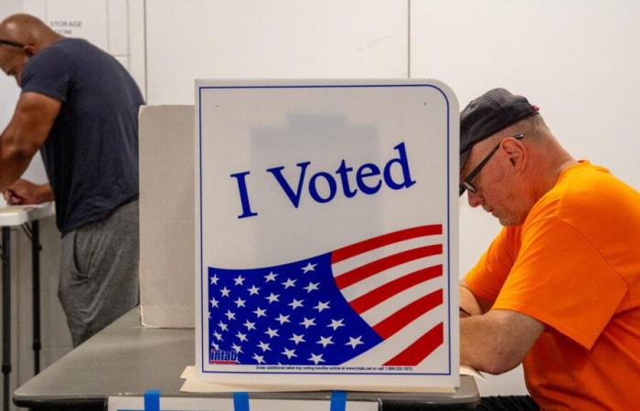 Las urnas ya han abierto en Minnesota, Dakota del Sur y Virginia