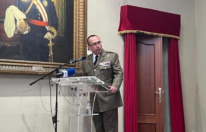 FOTOGALERÍA- La toma de posesión del nuevo director del Centro de Historia Militar, en images