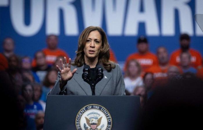 Kamala Harris ataca al expresidente por la reducción del derecho al aborto