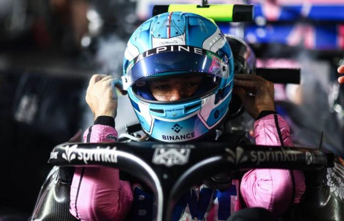 Ocon y Gasly se hunden en Singapur