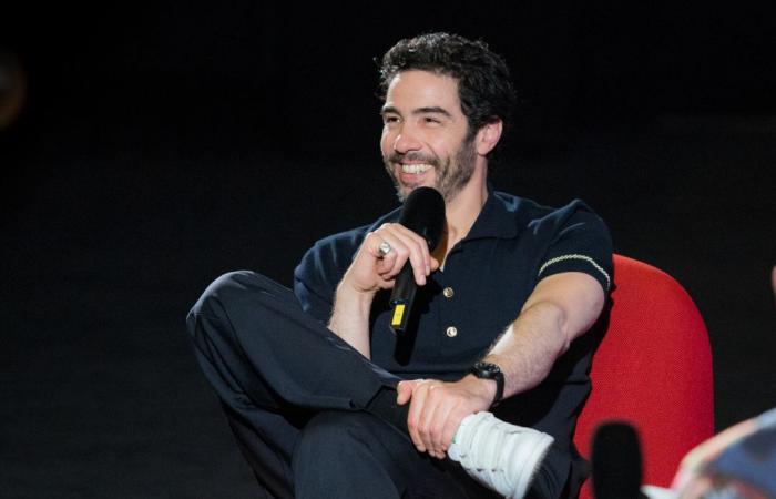 Tahar Rahim habla sobre su preparación inquebrantable para interpretar a Charles Aznavour