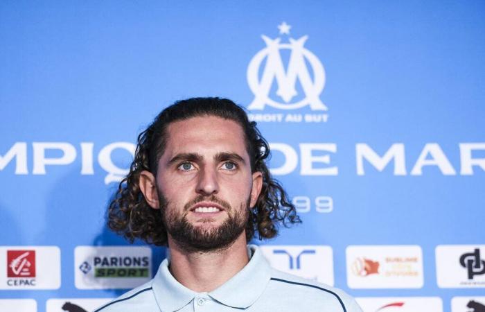 Valbuena tranquiliza al PSG y felicita a Rabiot