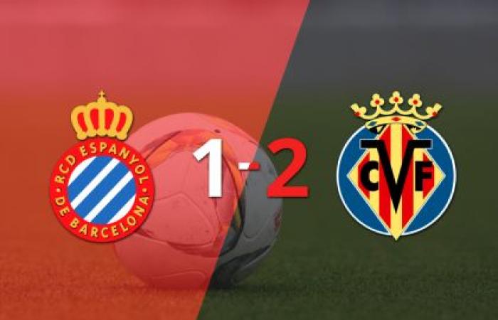 El Villarreal gana 2-1 al Espanyol tras ver el partido