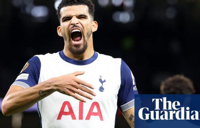 Solanke canta mientras los Spurs se recuperan de la tarjeta roja de Dragusin para superar a Qarabag