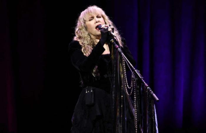 Stevie Nicks, voz de Fleetwood Mac, lucha por el derecho al aborto