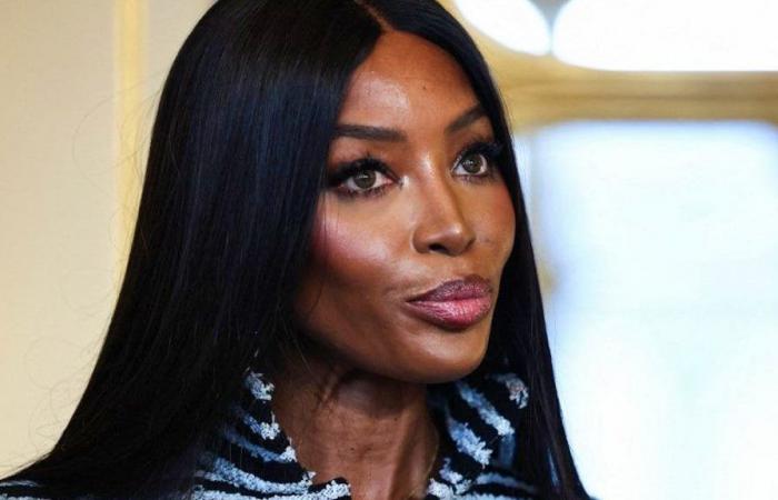 Sancionada, Naomi Campbell se defiende