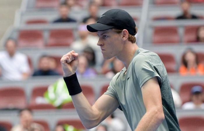 Abierto de China | Jannik Sinner y Daniil Medvedev ganan su partido de segunda ronda